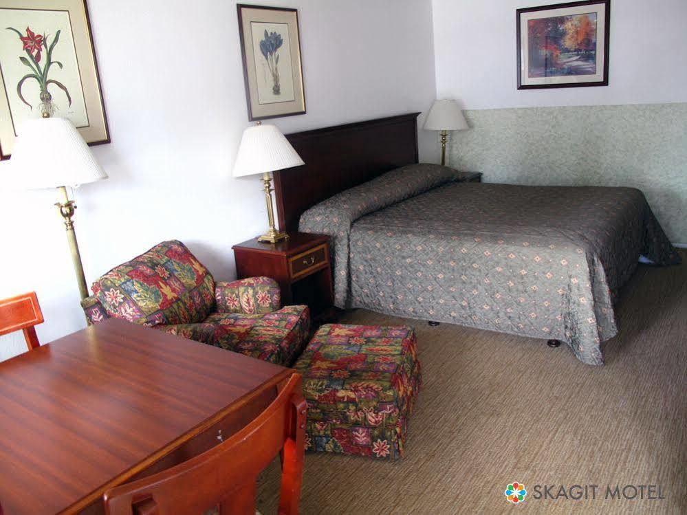 Skagit Motel Sedro Woolley Exterior photo